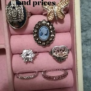 Varies rings all silver or gold varies sizes
